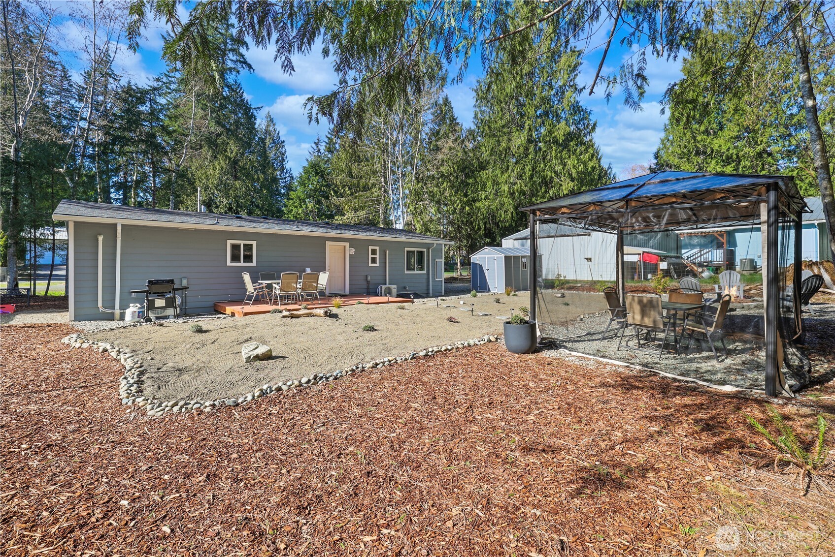 350 E Lakeshore Drive E, Shelton, WA 98584