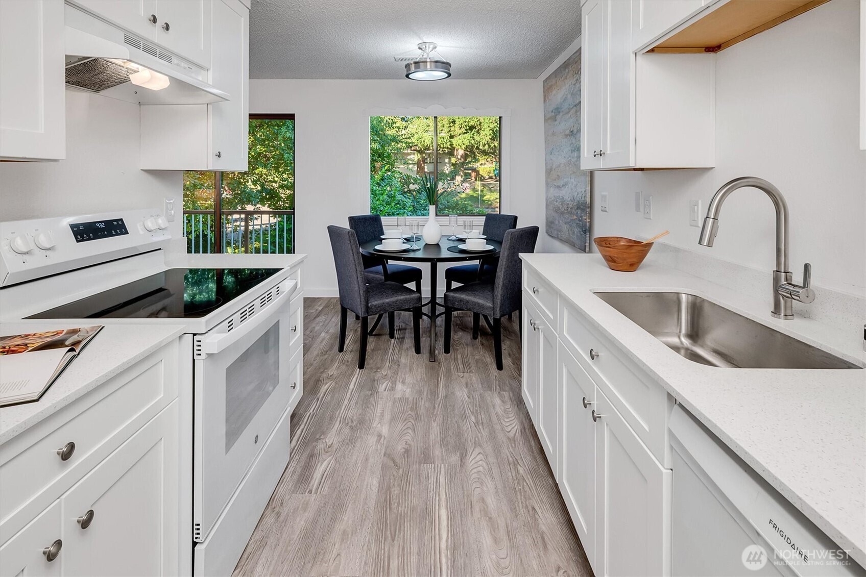 14132 74th Place NE #16-D, Kirkland, WA 98034