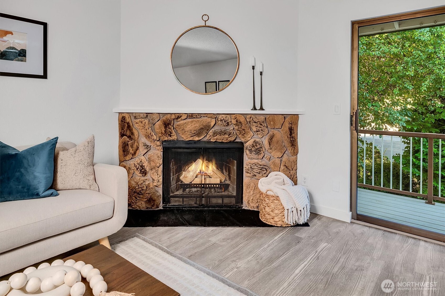 14132 74th Place NE #16-D, Kirkland, WA 98034