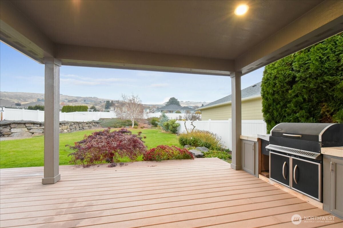 154 Springhill Drive , East Wenatchee, WA 98802