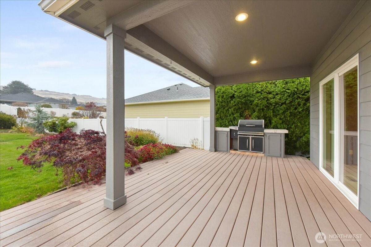 154 Springhill Drive , East Wenatchee, WA 98802