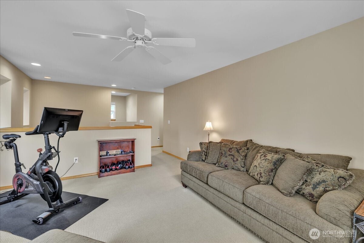 24606 232nd Place , Maple Valley, WA 98038