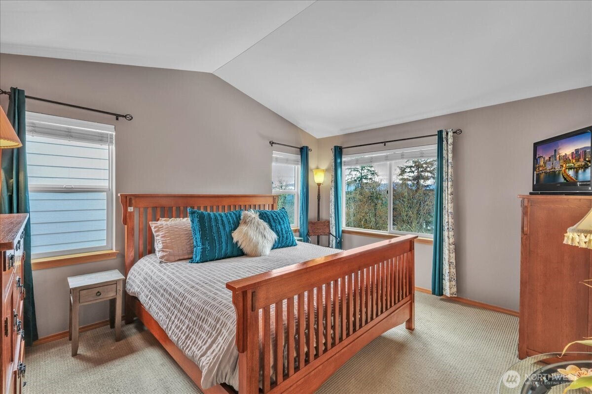 24606 232nd Place , Maple Valley, WA 98038