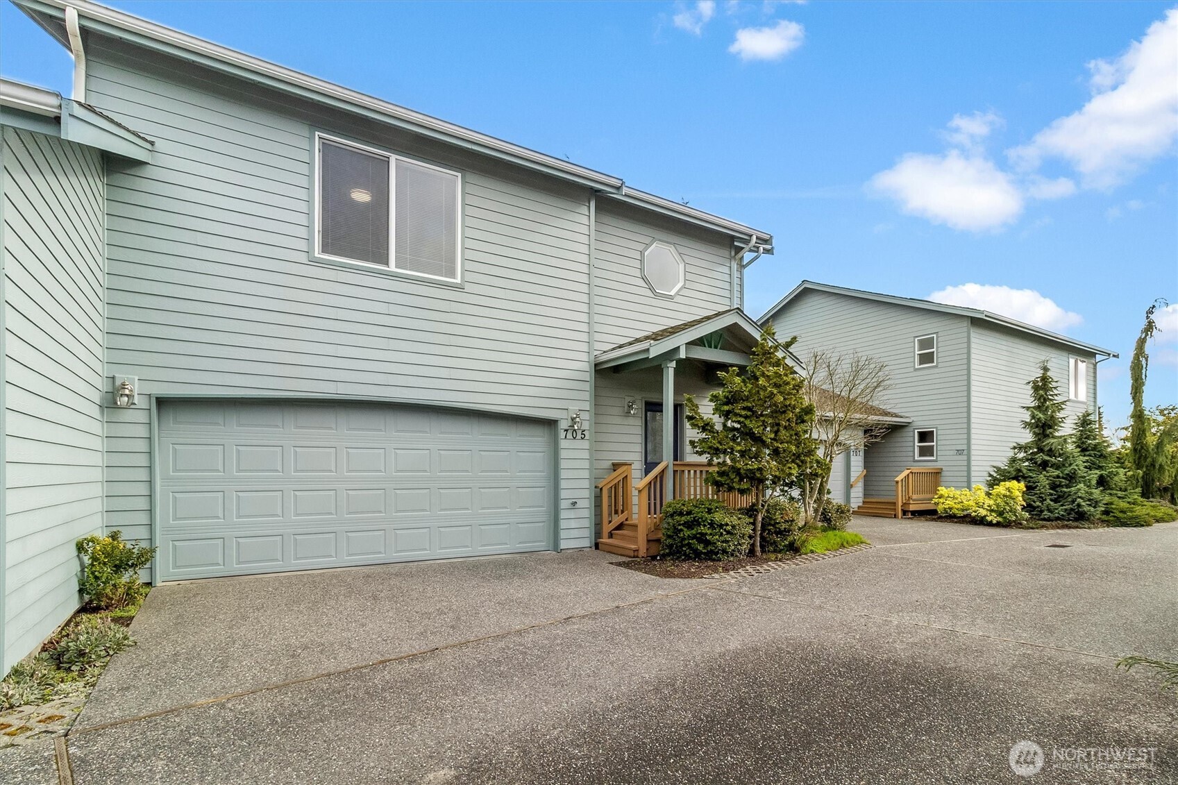 705 Finley Lane #N2, La Conner, WA 98257