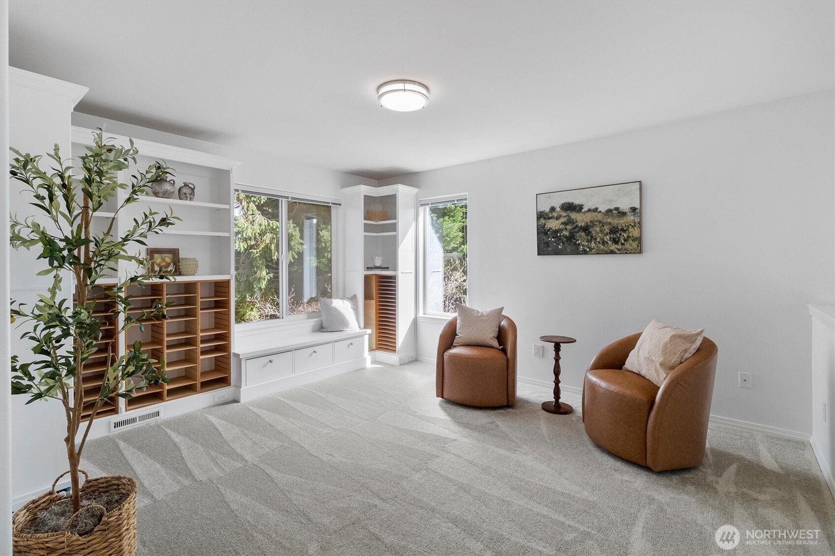 705 Finley Lane #N2, La Conner, WA 98257