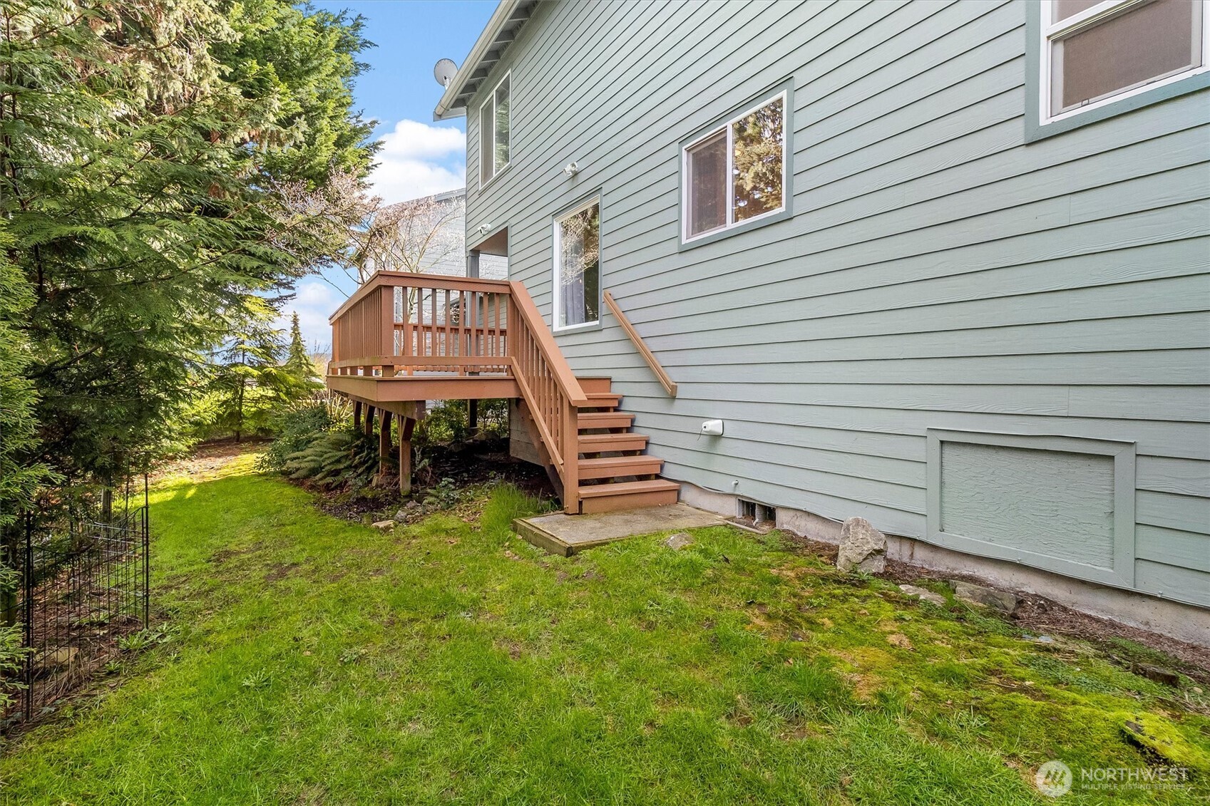 705 Finley Lane #N2, La Conner, WA 98257