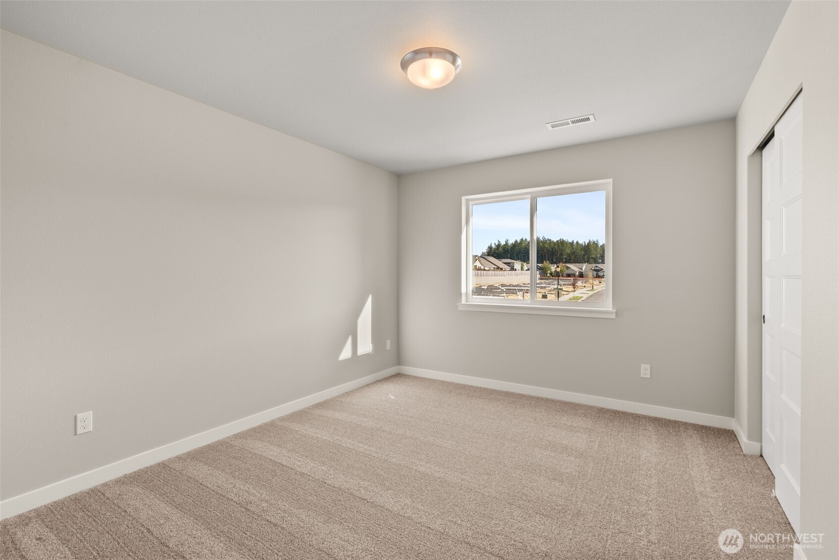 844 Bodie Street SE, Lacey, WA 98513