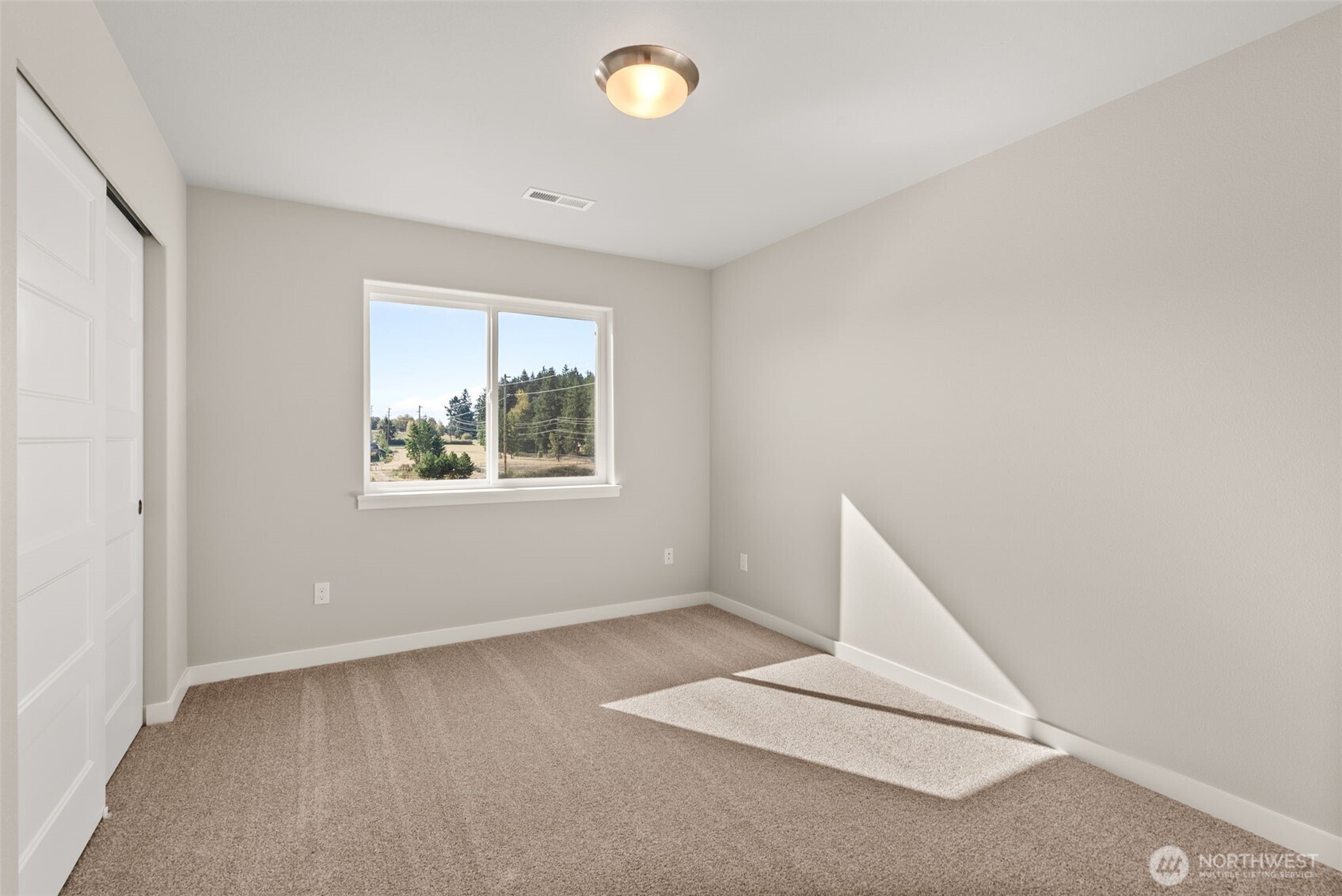 844 Bodie Street SE, Lacey, WA 98513