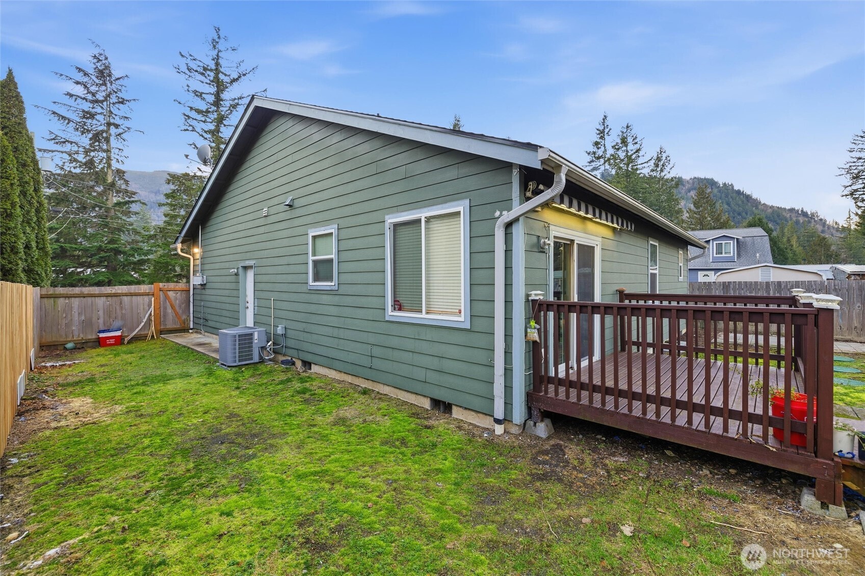 6232 Azure Way , Maple Falls, WA 98266