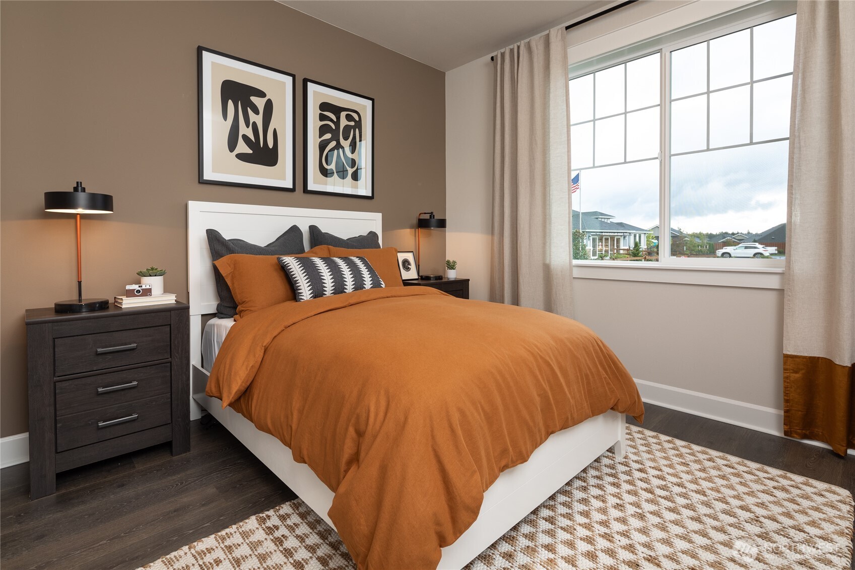 2704 Bowthorpe Street SE, Lacey, WA 98513