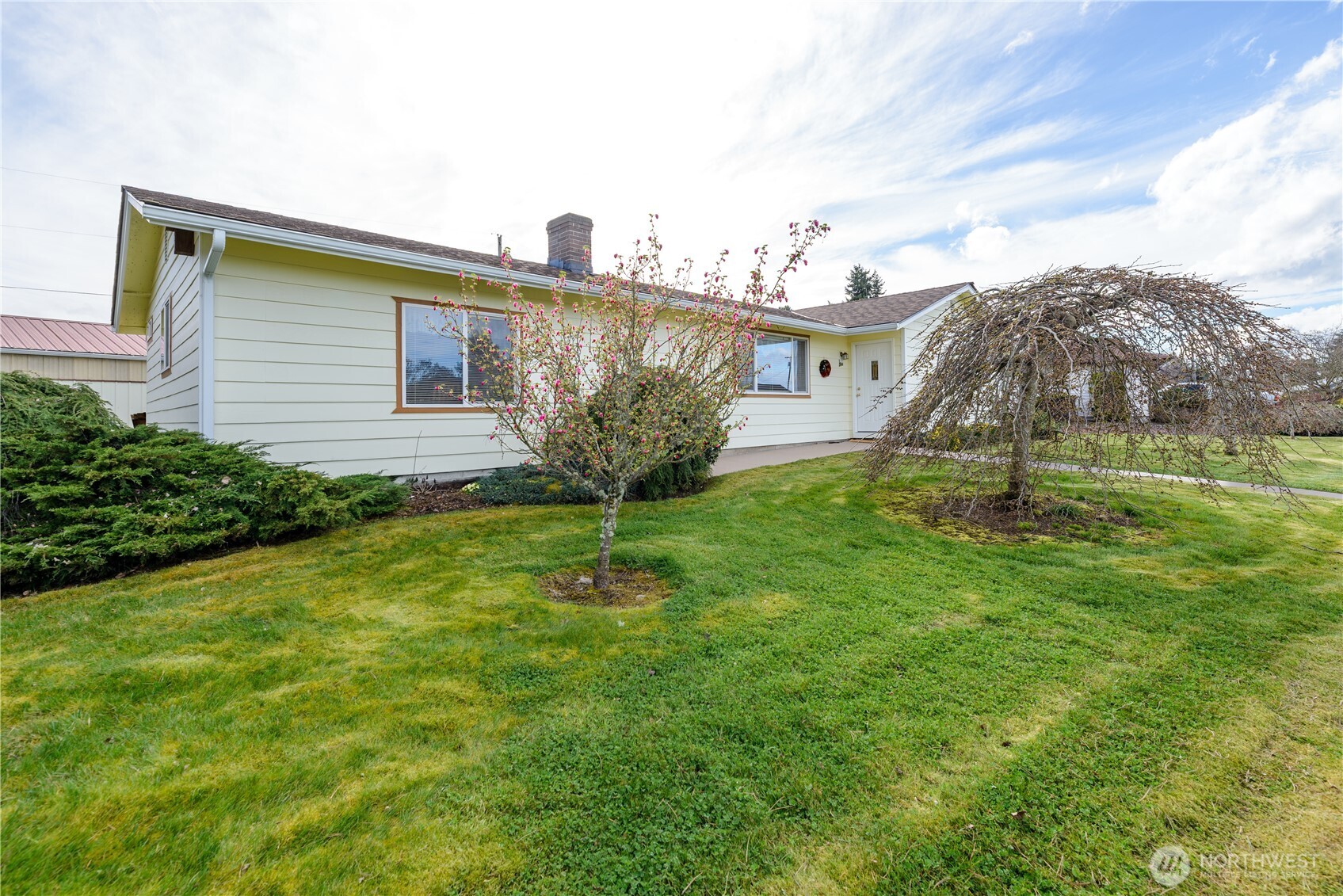 343 W Hemlock , Sequim, WA 98382