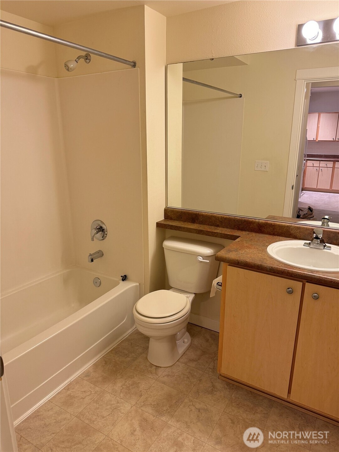 13301 SE 79th Place #C210, Newcastle, WA 98059