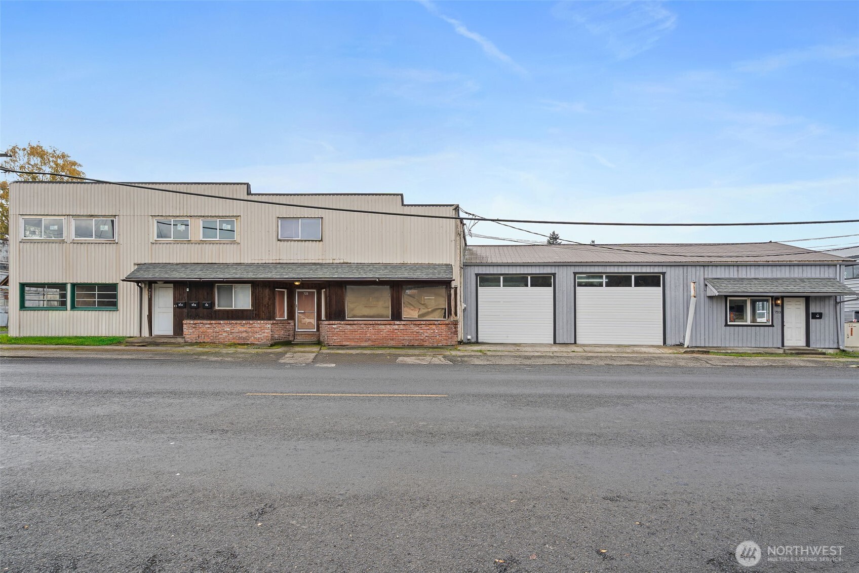 733 NW State Street , Chehalis, WA 98532