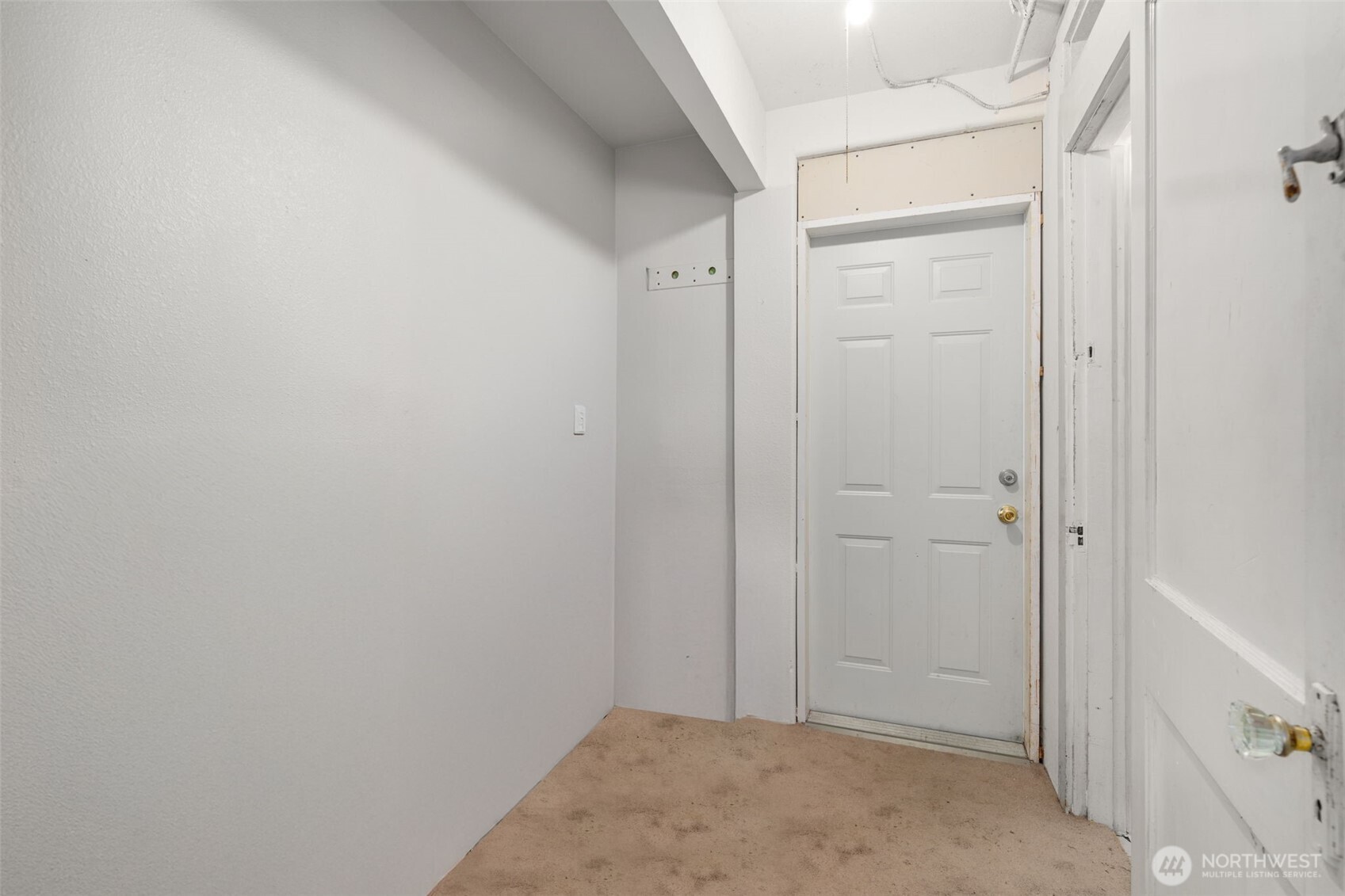 733 NW State Street , Chehalis, WA 98532