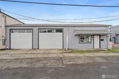 733 NW State Street , Chehalis, WA 98532 - Photo 3