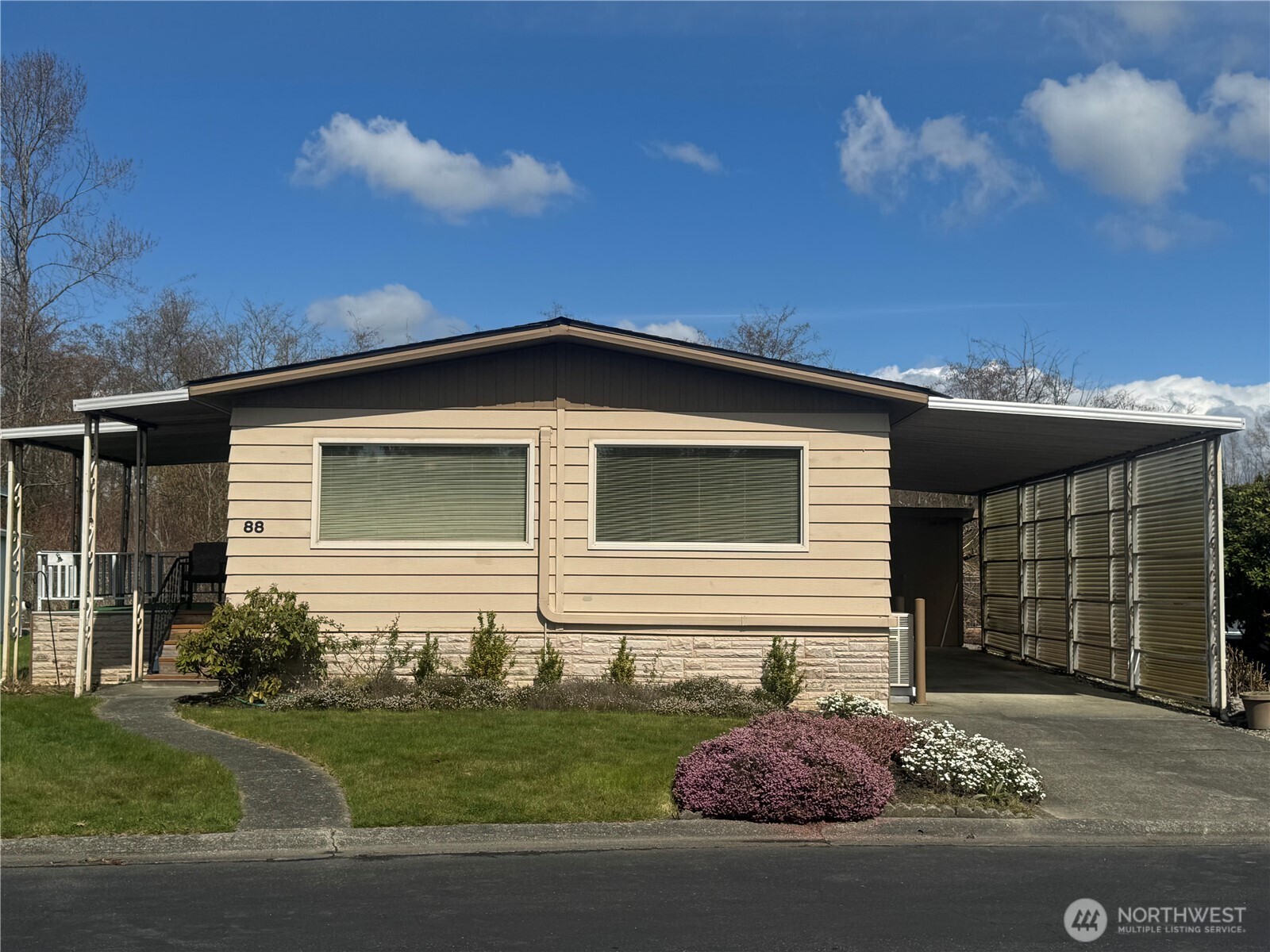 2725 E Fir Street #88, Mount Vernon, WA 98273