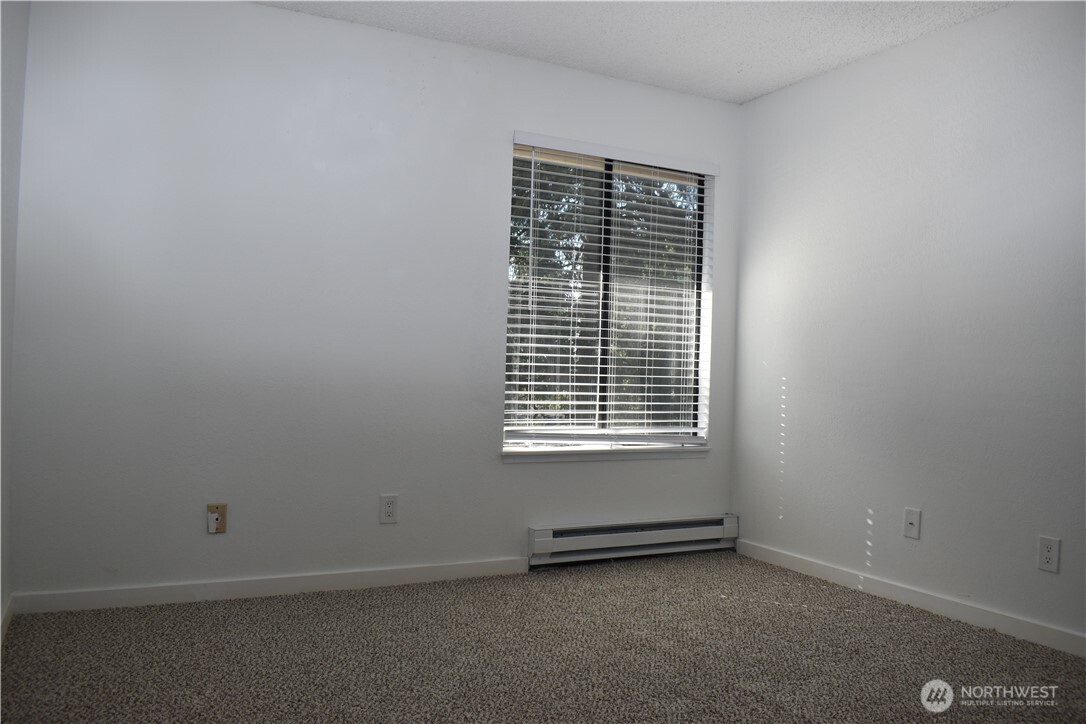 33035 18th Place S, Federal Way, WA 98003