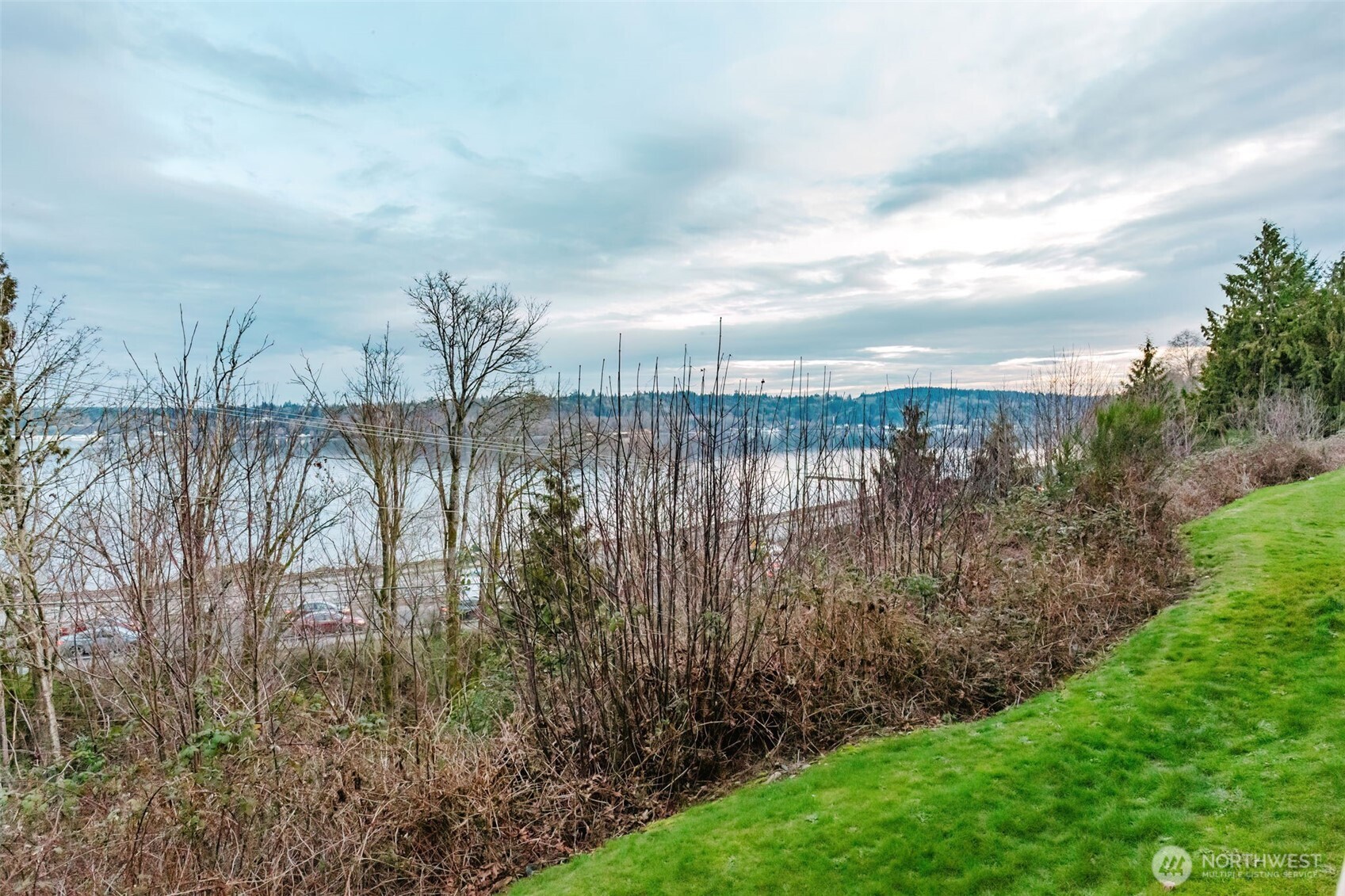 1700 W Sunn Fjord #L103, Bremerton, WA 98312-5334