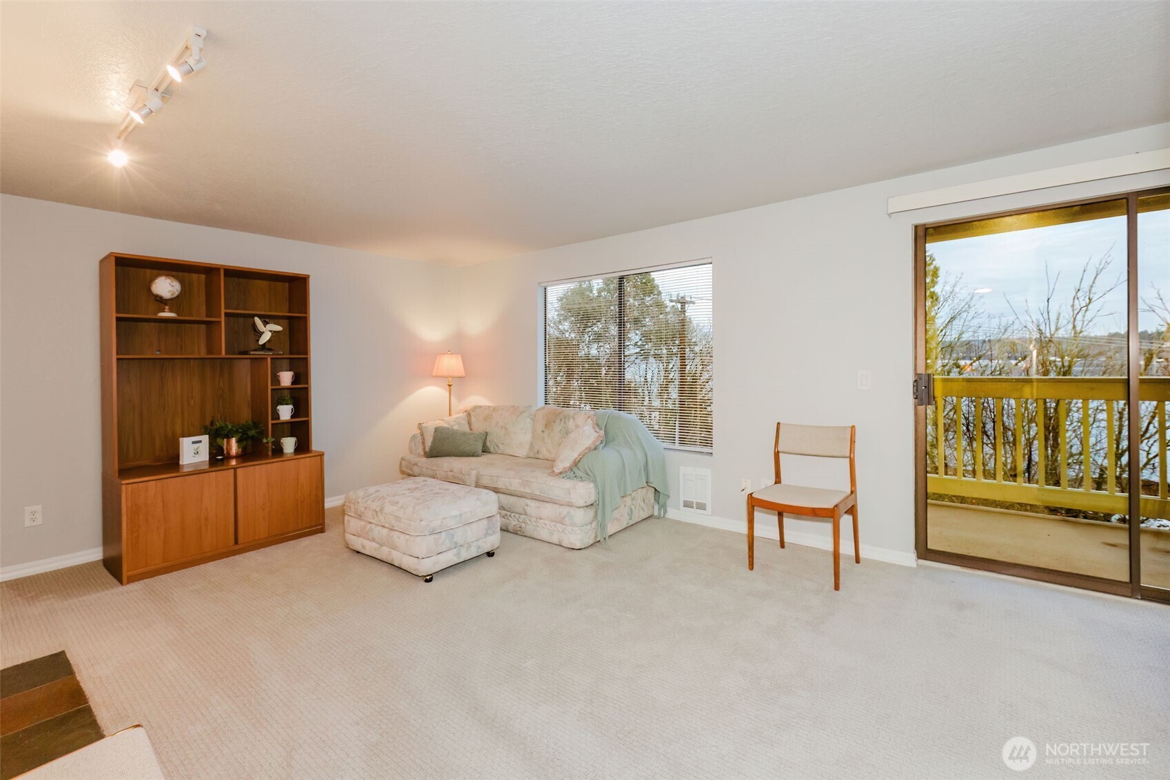 1700 W Sunn Fjord #L103, Bremerton, WA 98312-5334