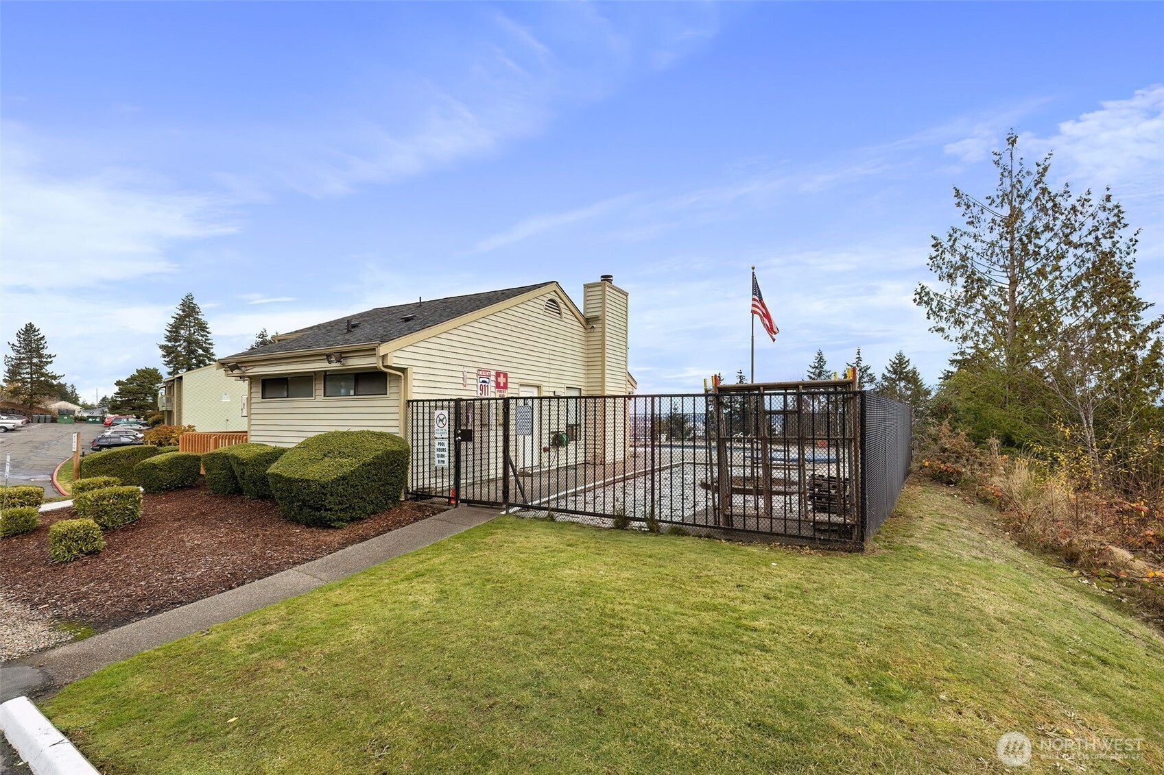 1700 W Sunn Fjord #L103, Bremerton, WA 98312-5334
