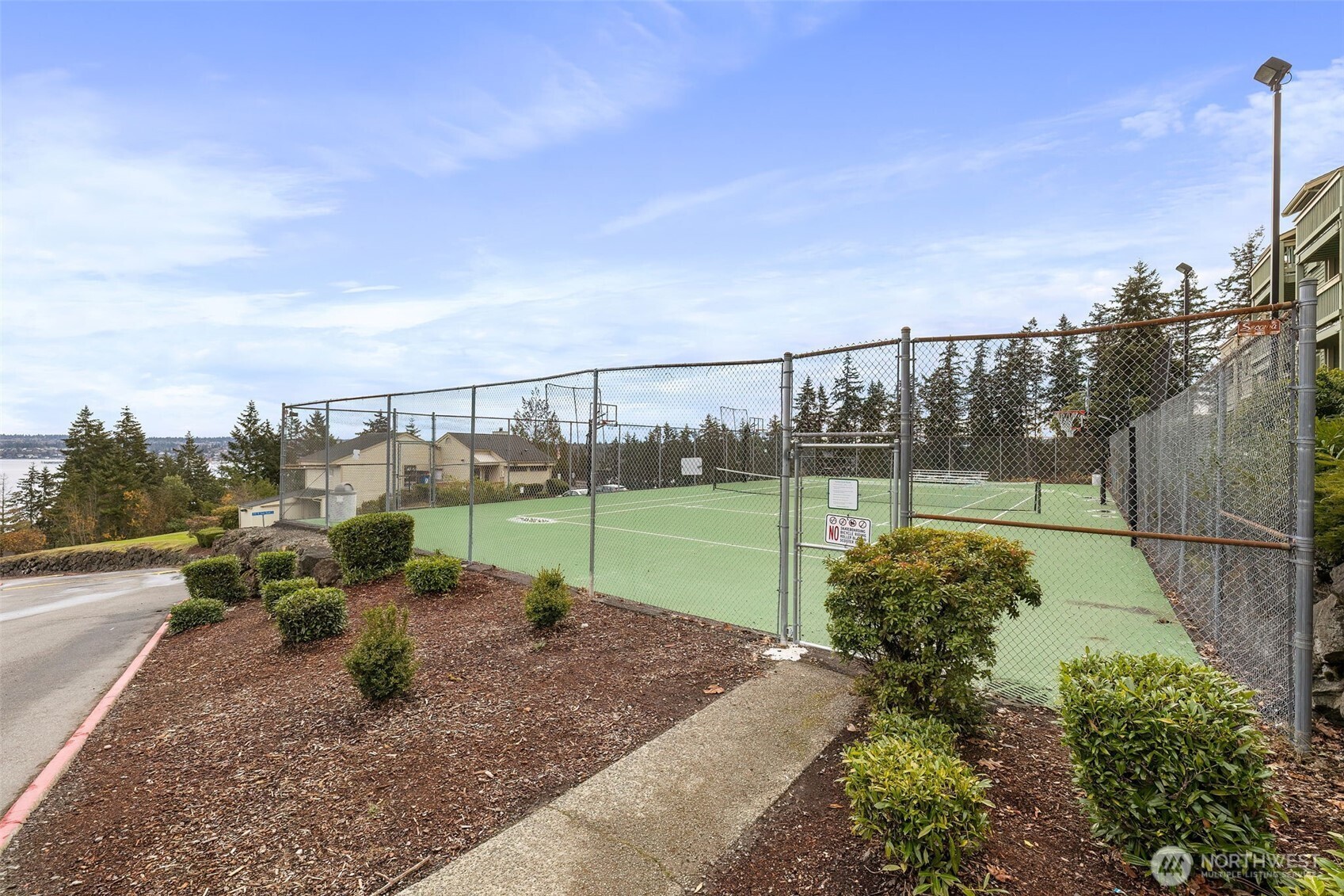 1700 W Sunn Fjord #L103, Bremerton, WA 98312-5334