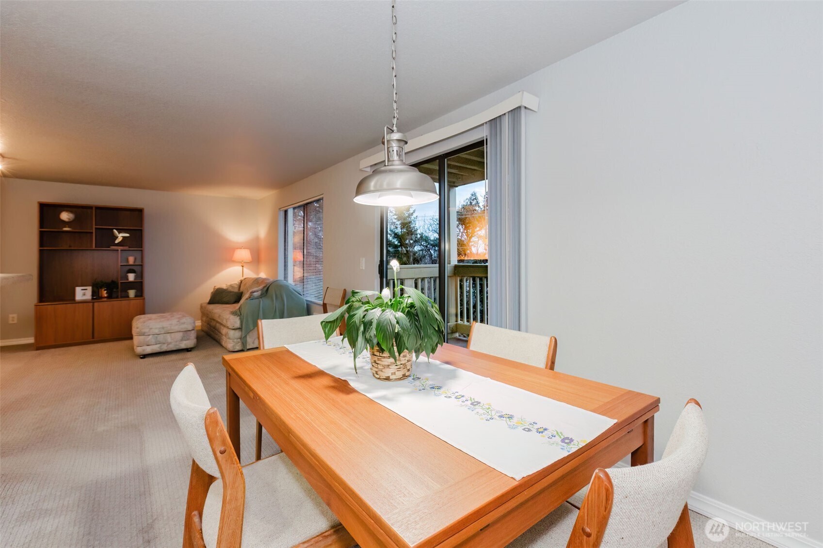 1700 W Sunn Fjord #L103, Bremerton, WA 98312-5334