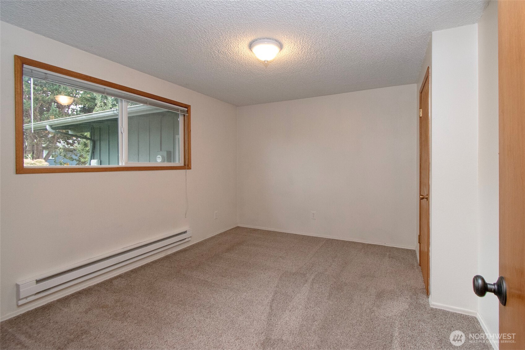 241 Bay View Street , Sequim, WA 98382