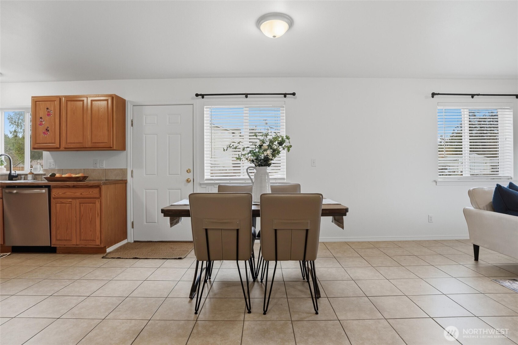 2177 Polar Star Way , Port Orchard, WA 98366