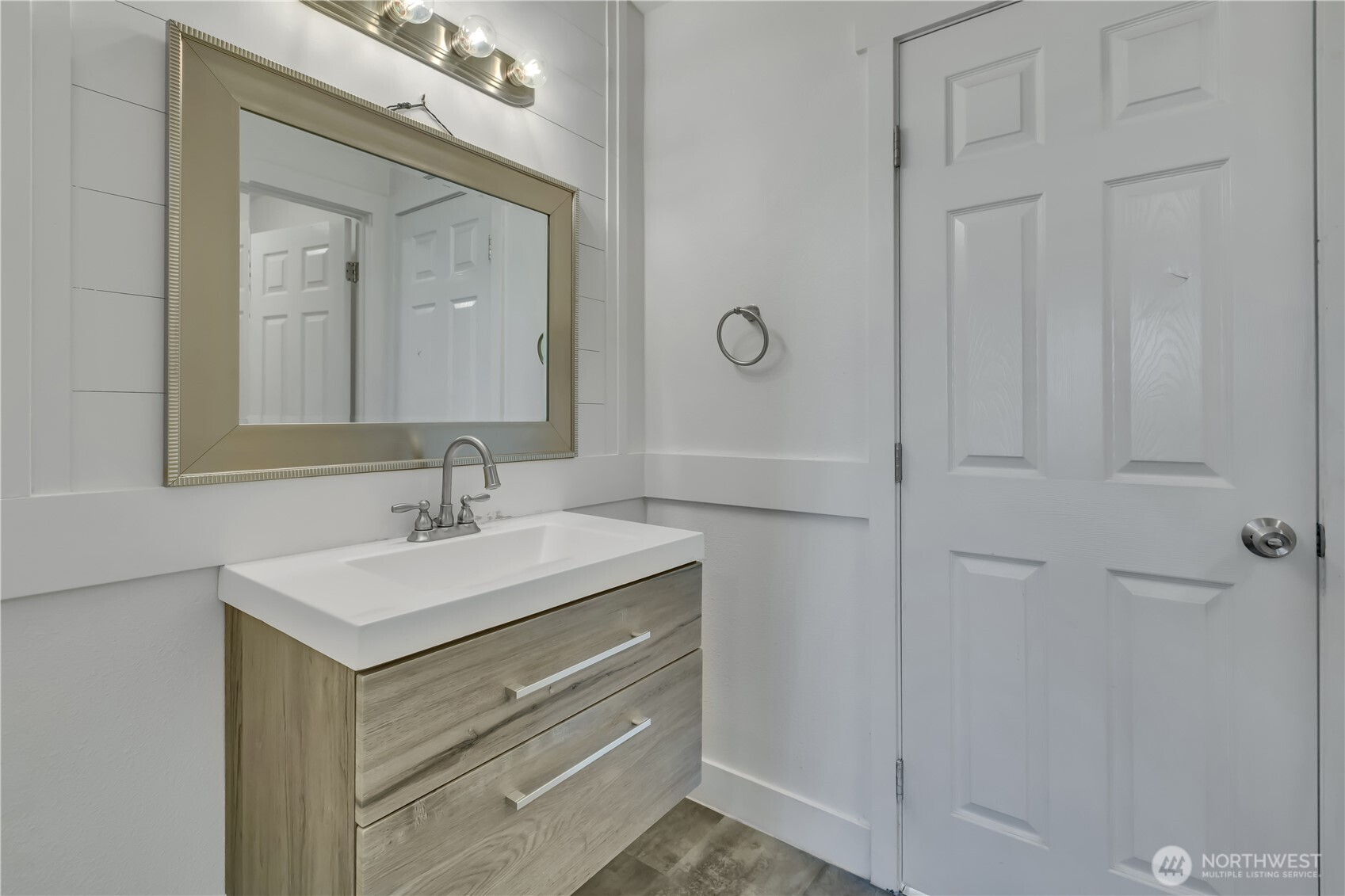 1525 S G Street , Tacoma, WA 98405