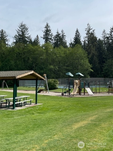 10519 Suncrest Drive , Anderson Island, WA 98303