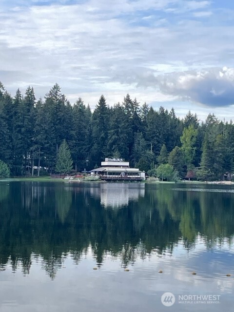 10519 Suncrest Drive , Anderson Island, WA 98303