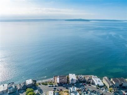 4027 Beach Drive SW #8, Seattle, WA 98116