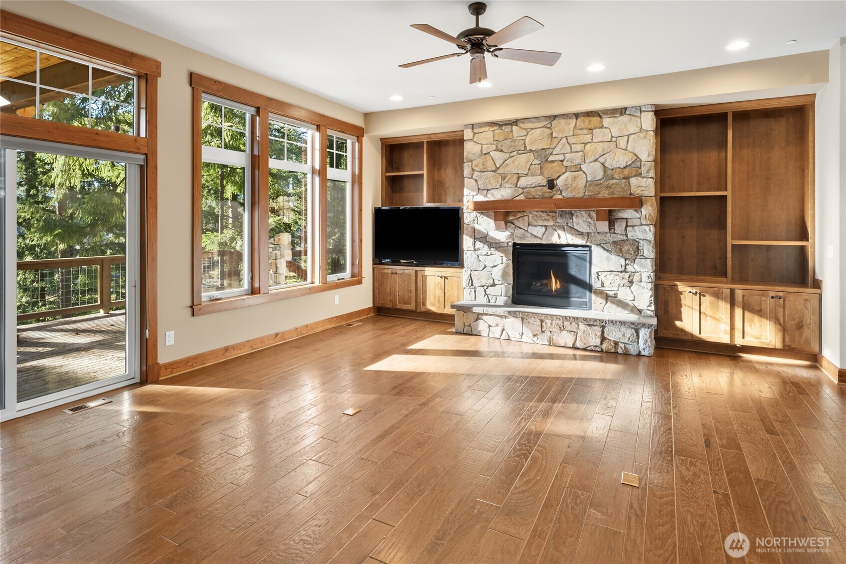 262 Black Nugget , Cle Elum, WA 98922