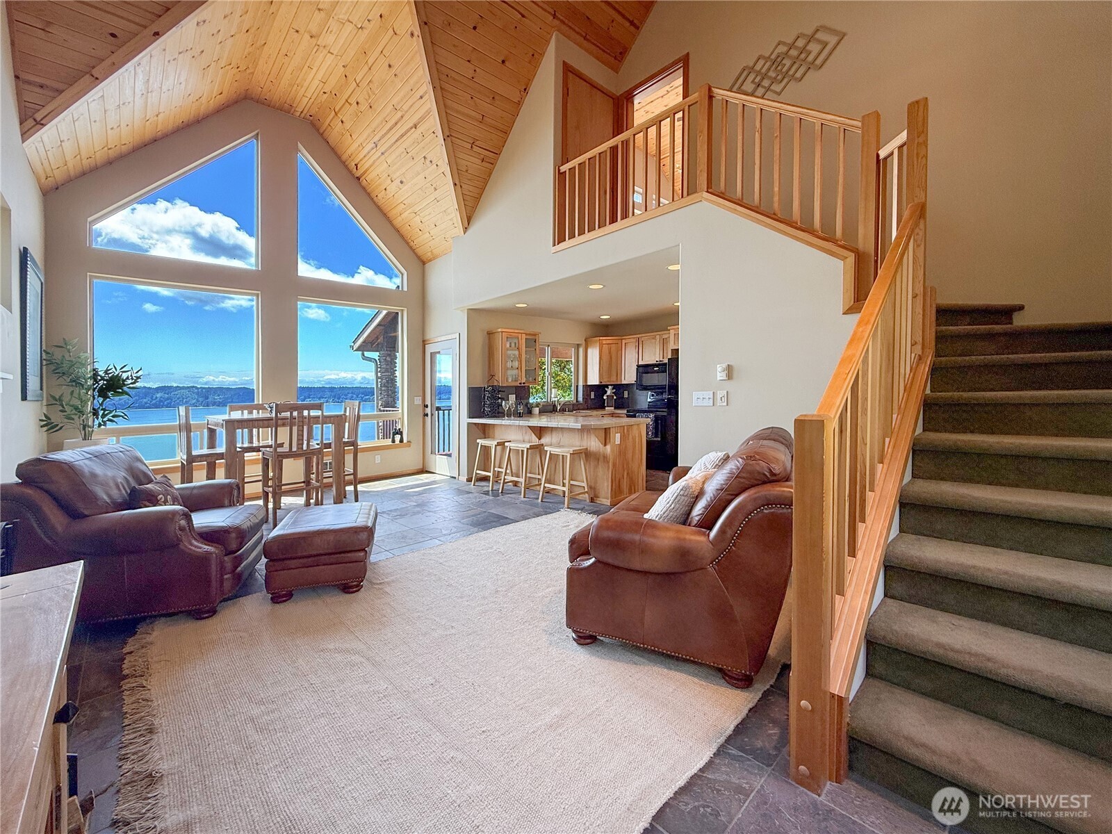 49 M Whidbey Island Drive , Everett, WA 98206