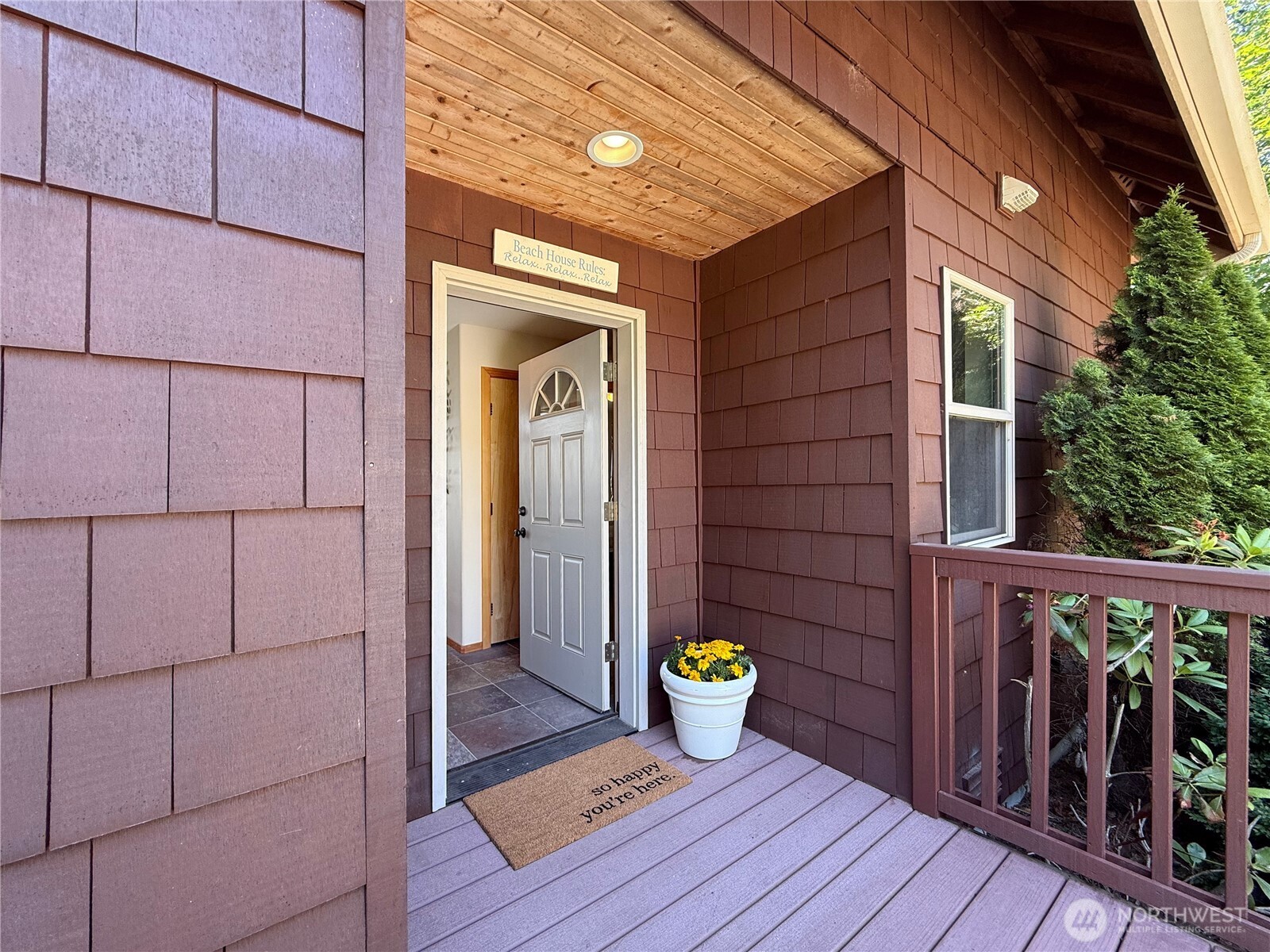 49 M Whidbey Island Drive , Everett, WA 98206