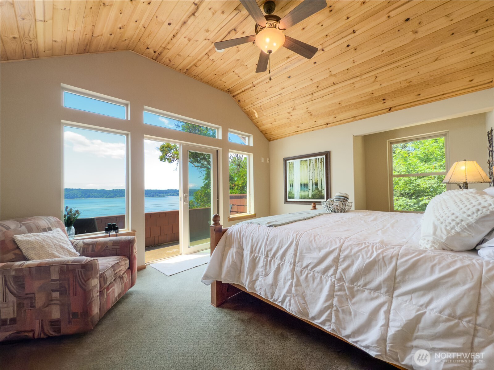 49 M Whidbey Island Drive , Everett, WA 98206