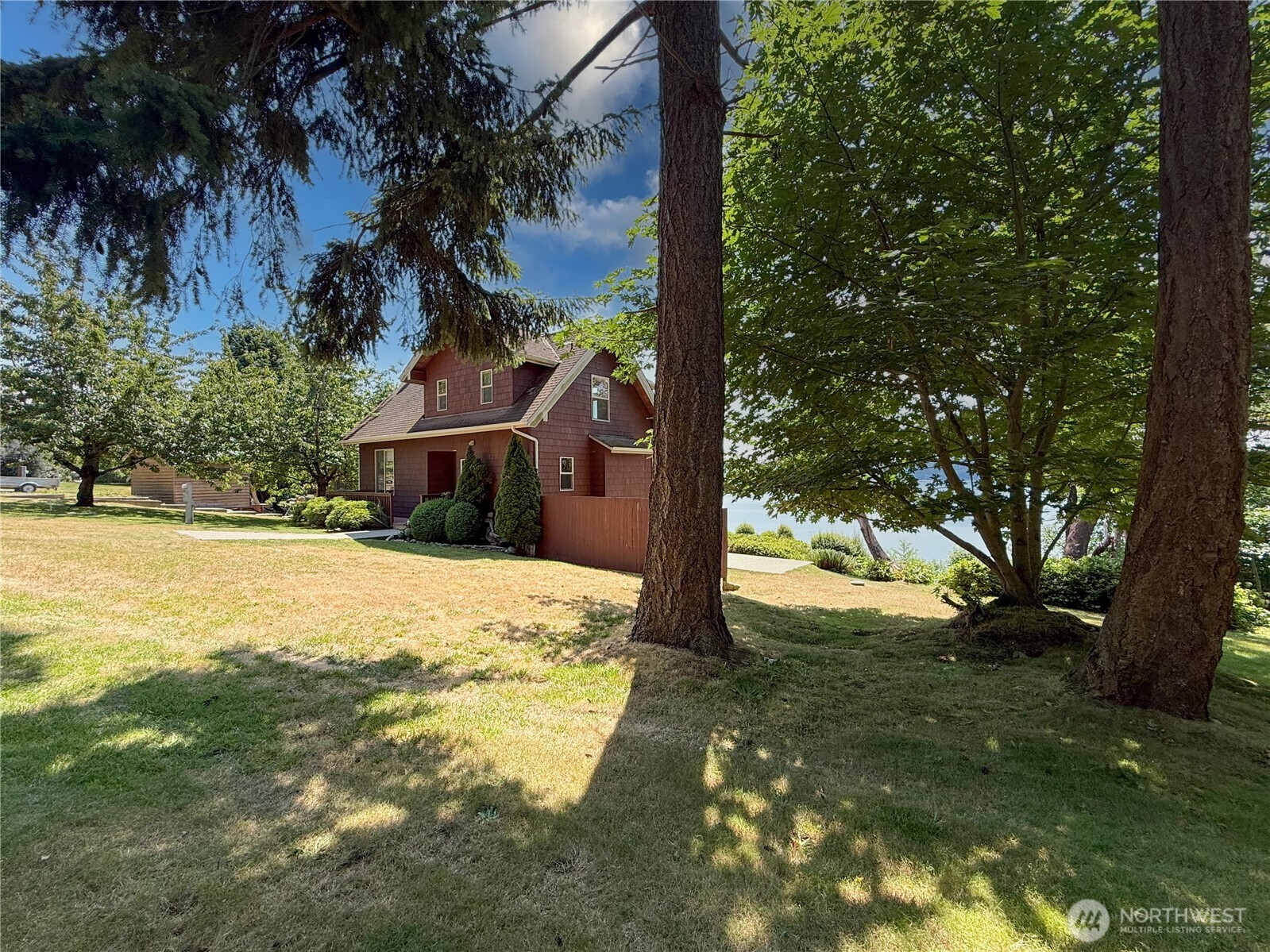49 M Whidbey Island Drive , Everett, WA 98206