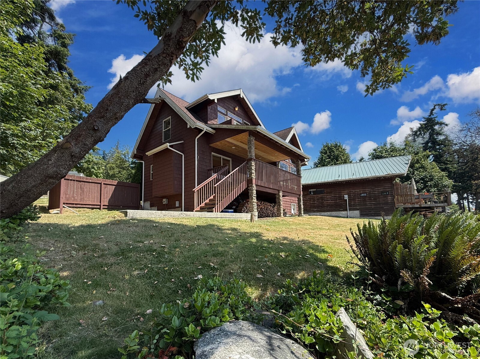 49 M Whidbey Island Drive , Everett, WA 98206