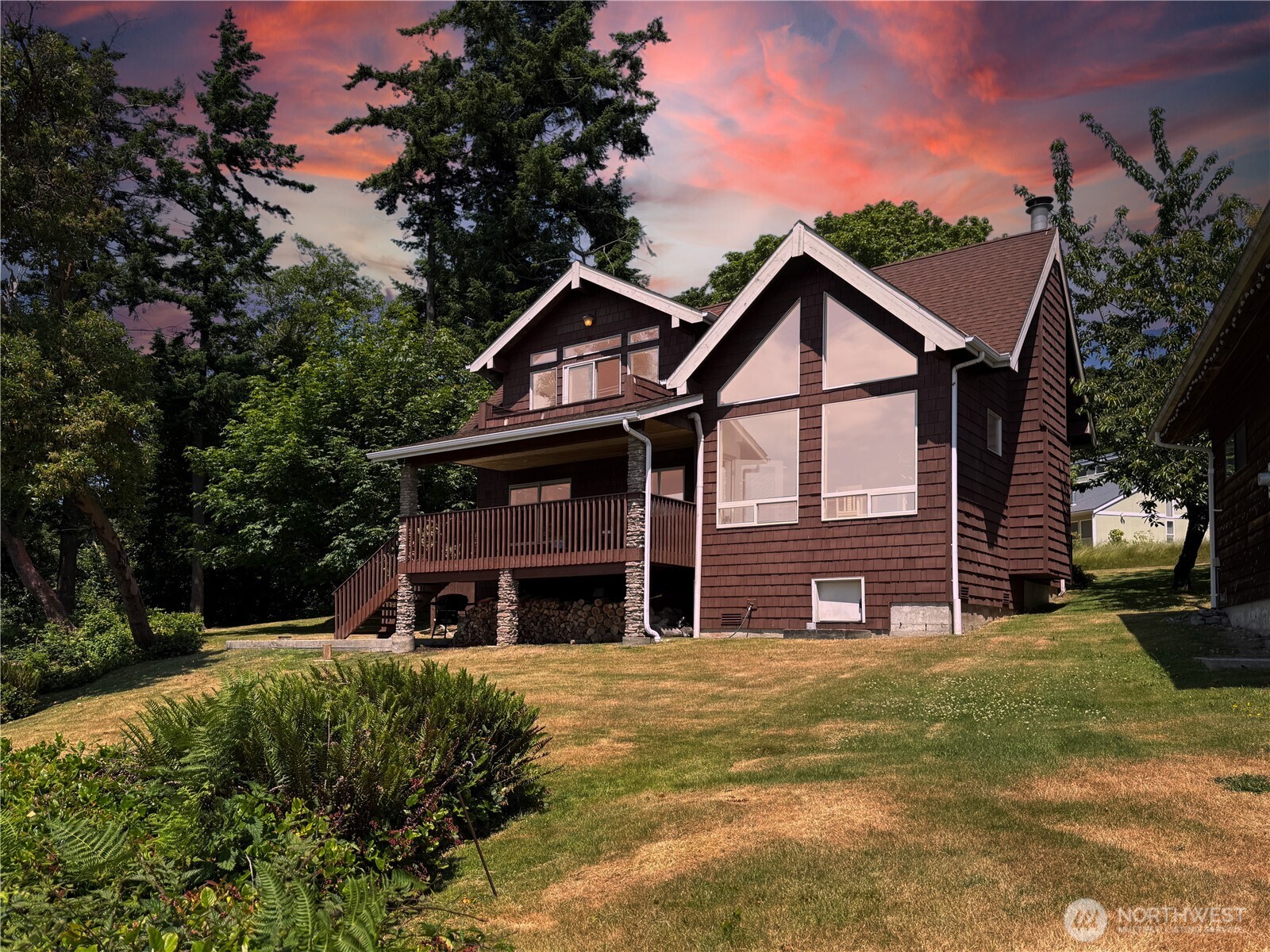 49 M Whidbey Island Drive , Everett, WA 98206