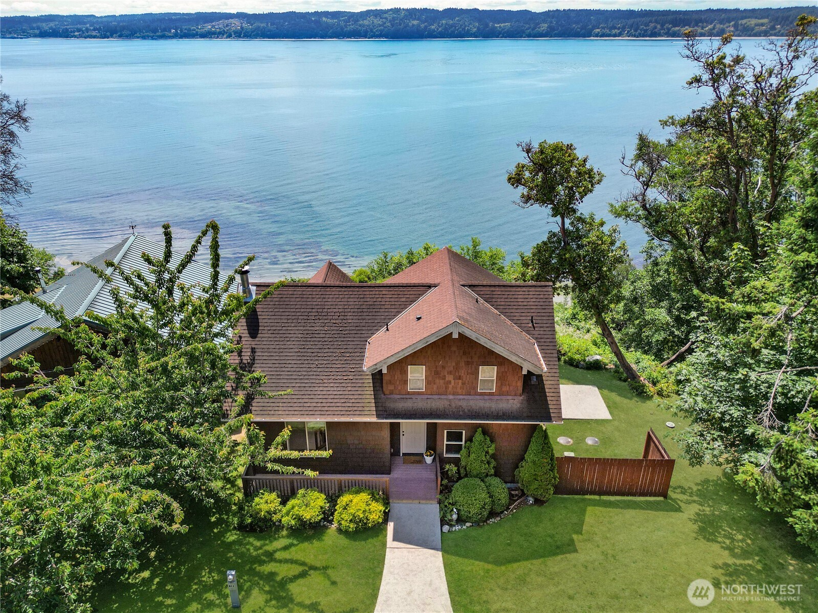 49 M Whidbey Island Drive , Everett, WA 98206