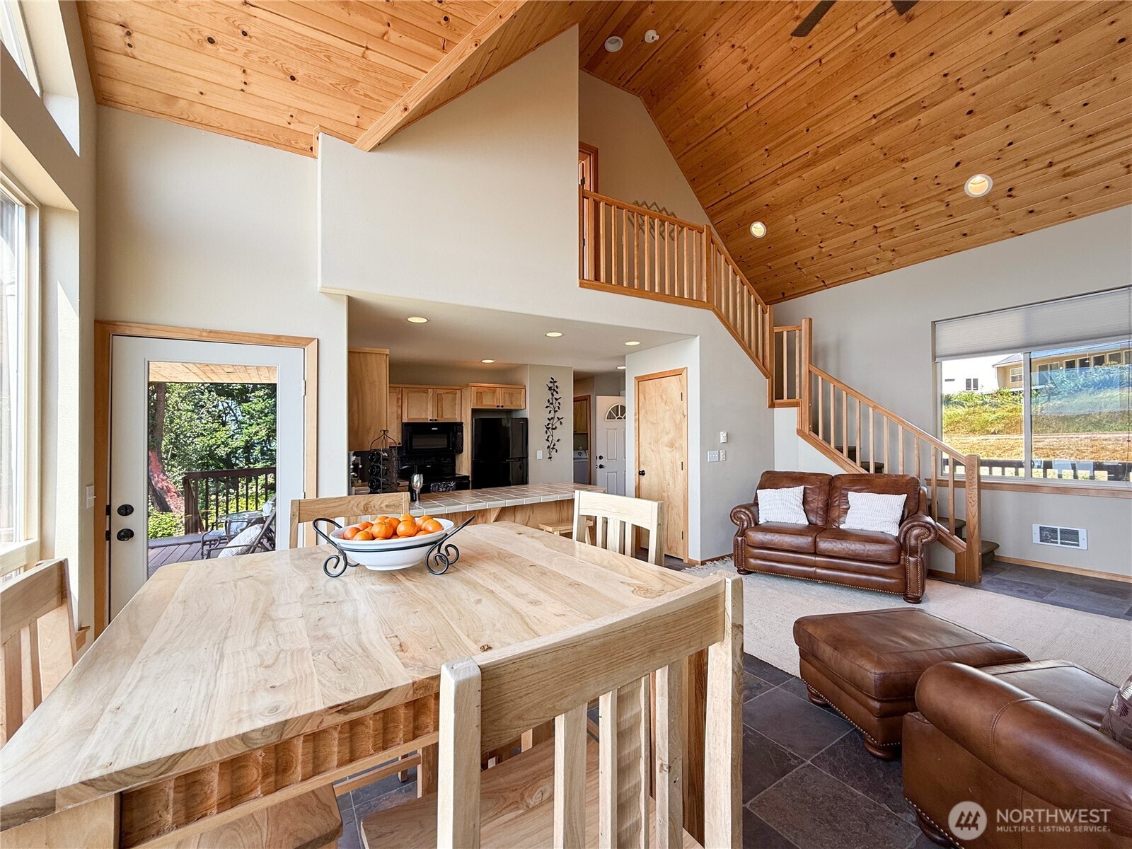 49 M Whidbey Island Drive , Everett, WA 98206