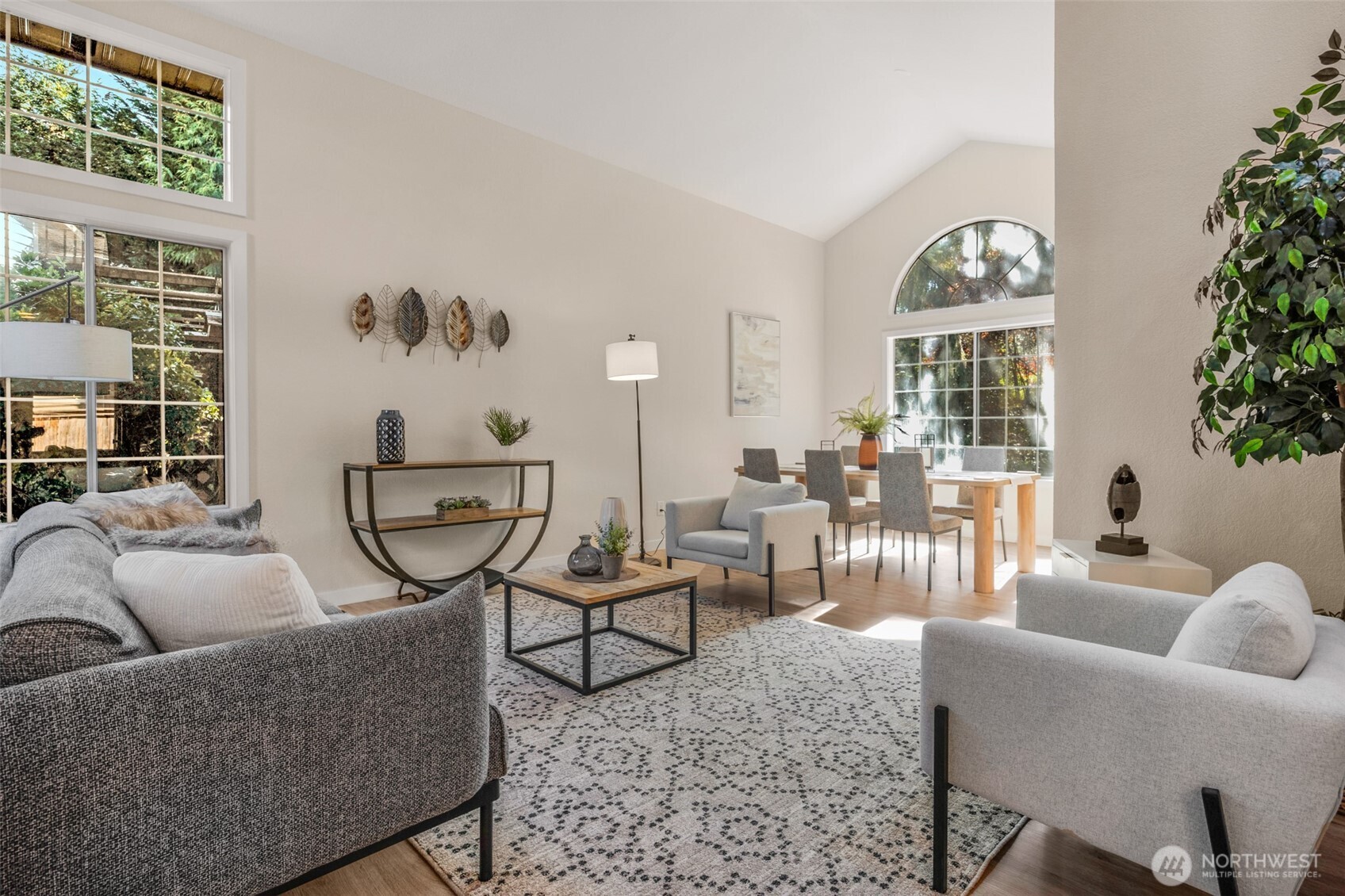 12724 37th Avenue SE, Everett, WA 98208