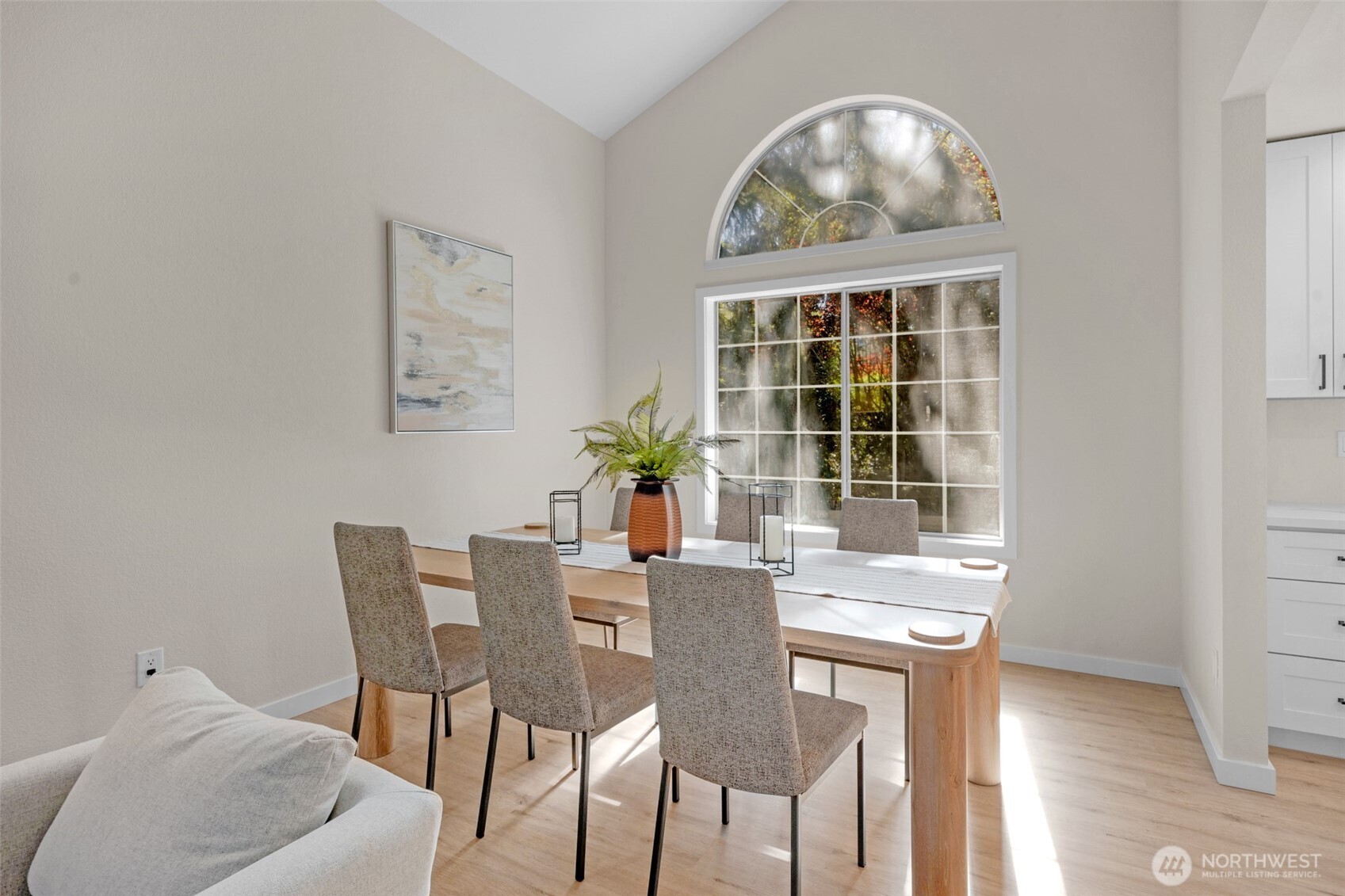 12724 37th Avenue SE, Everett, WA 98208