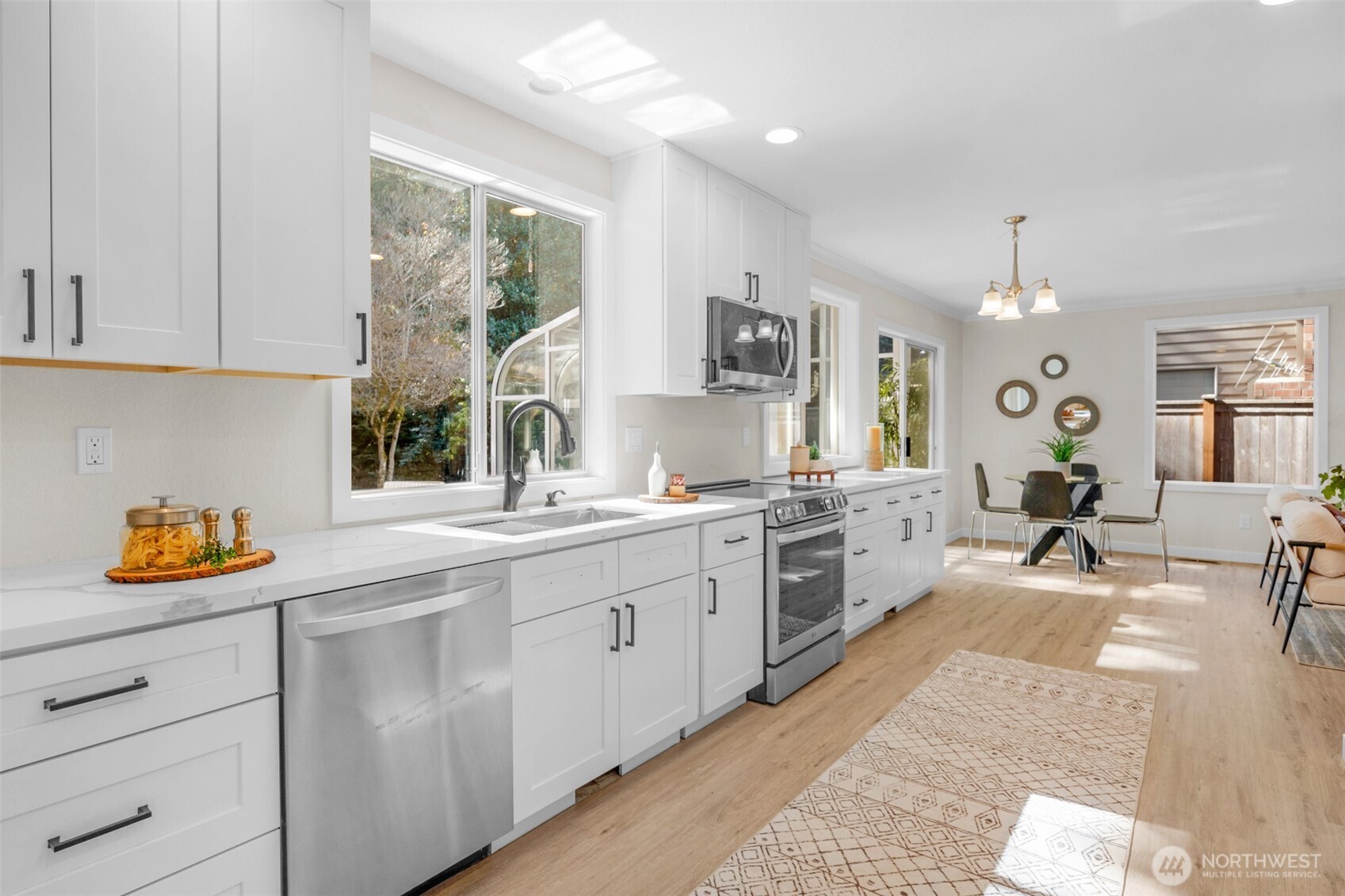 12724 37th Avenue SE, Everett, WA 98208