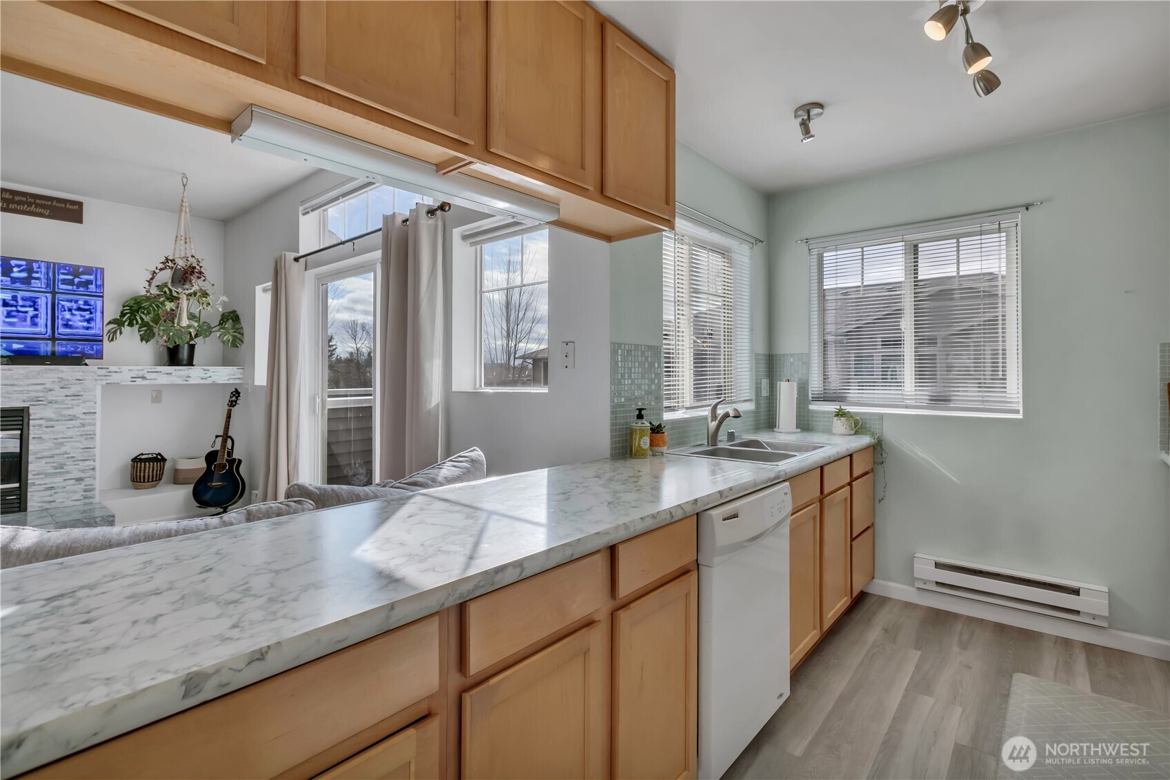 1039 61st Street SE #103, Auburn, WA 98092