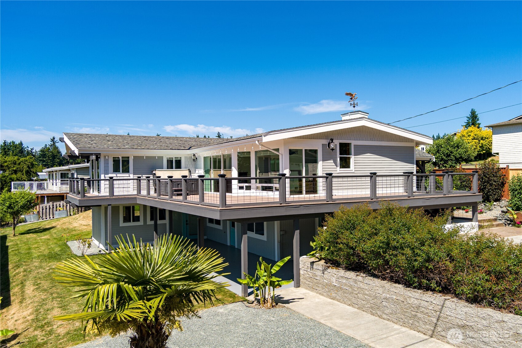 2735 Evening Glory Court , Clinton, WA 98236