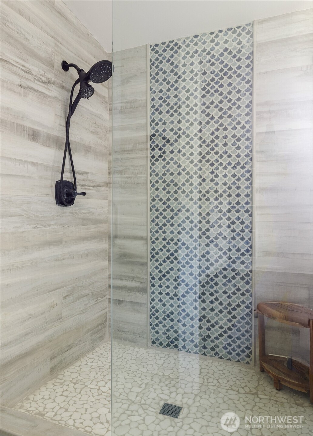 2735 Evening Glory Court , Clinton, WA 98236