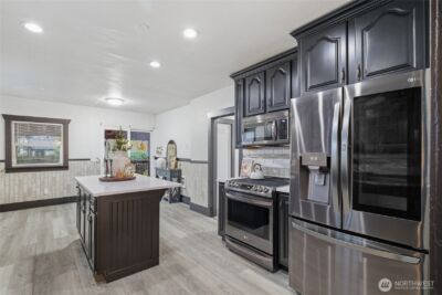 9712 Golden Given Road E, Tacoma, WA 98445 - Photo 8