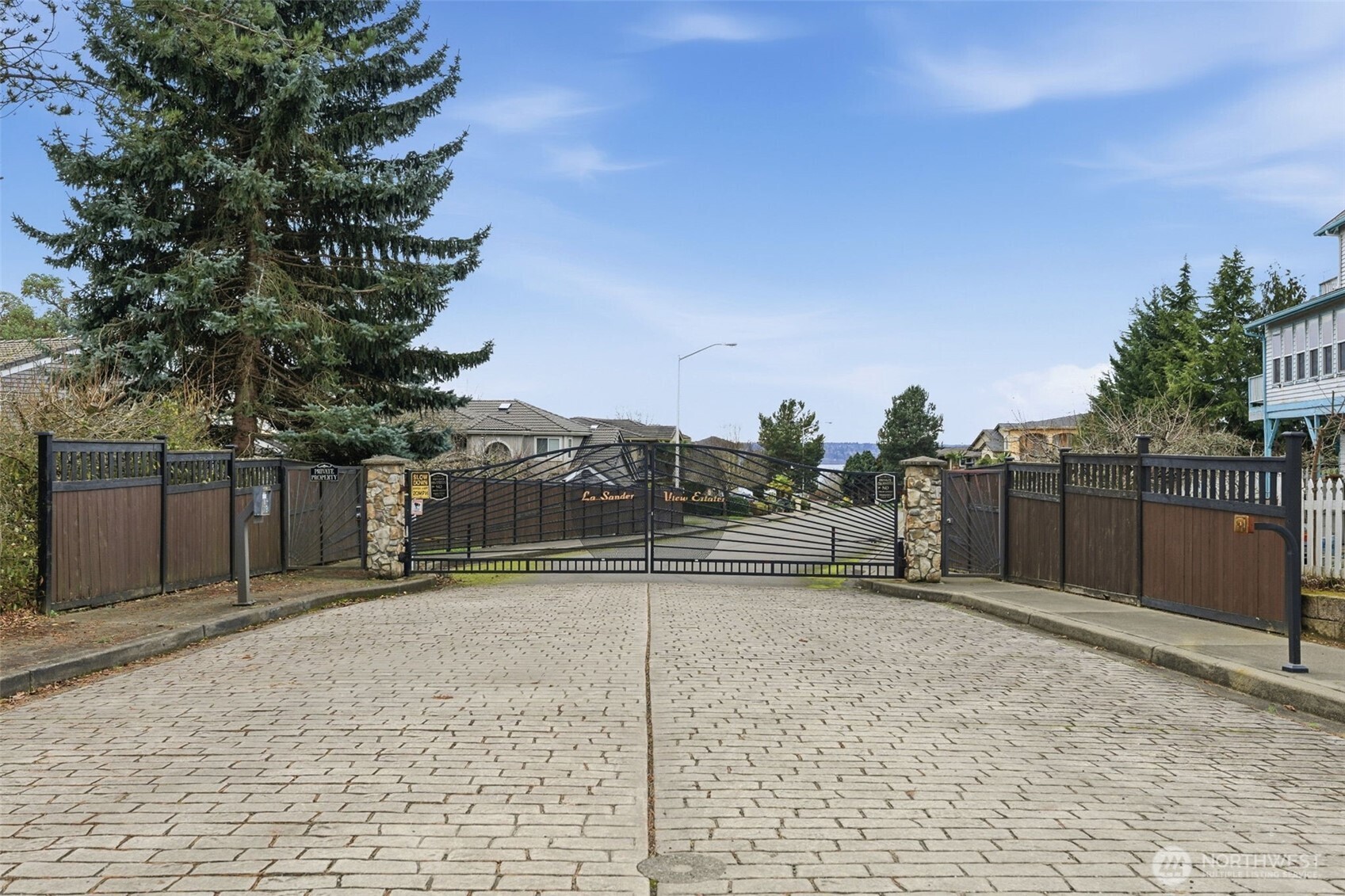 2809 44th Street Ct NE, Tacoma, WA 98422