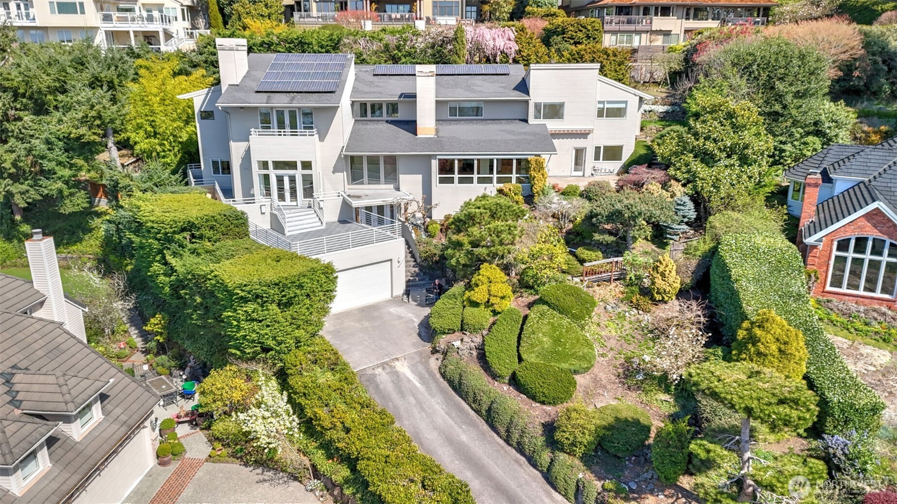 8158 W Mercer Way , Mercer Island, WA 98040